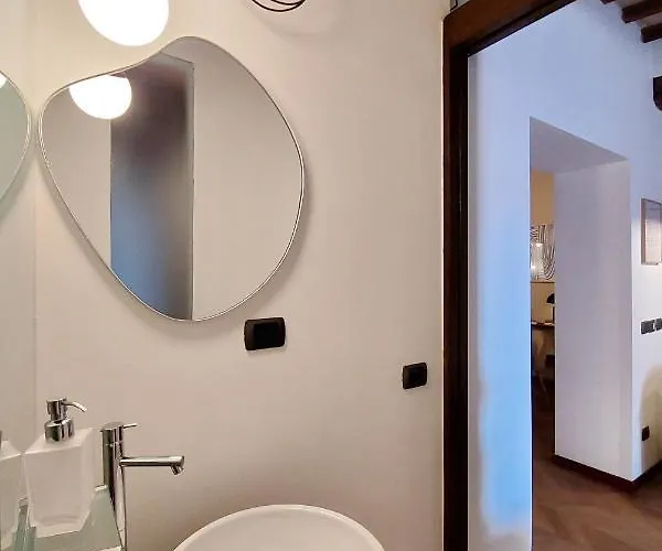 Ych Elegant Flat With Terrace To Trastevere