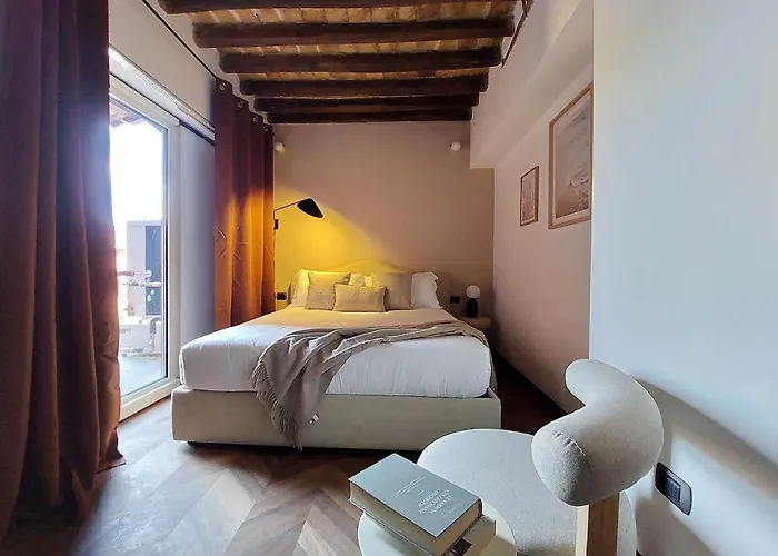 Ych Elegant Flat With Terrace To Trastevere